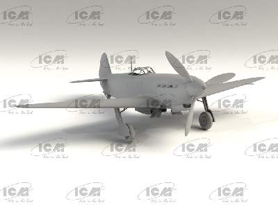 Yak-9t - image 4