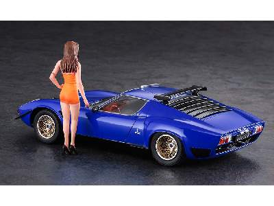 Lamborghini Jota Svr W/Italian Girl's Figure - image 3