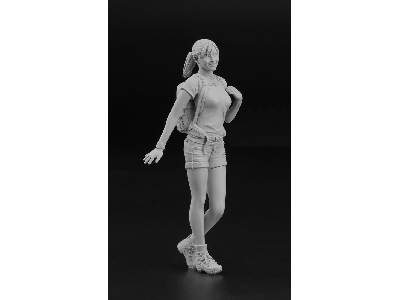 52301 Suzuki Jimny W/Camp Girl's Figure - image 6