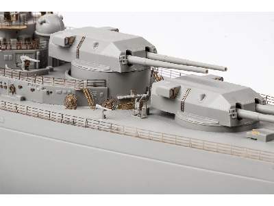 Tirpitz 1/350 - TRUMPETER - image 12