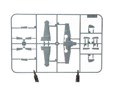 Avia S-199 bubble canopy 1/72 - image 15