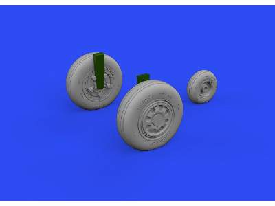 F-15E/ I/K wheels 1/48 - GREAT WALL HOBBY - image 3