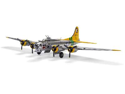 Boeing B-17G Flying Fortress - image 2