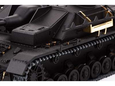 Sd. Kfz.  167 StuG IV 1/35 - RYEFIELD MODEL - image 3