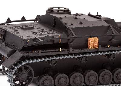 Sd. Kfz.  167 StuG IV 1/35 - RYEFIELD MODEL - image 7