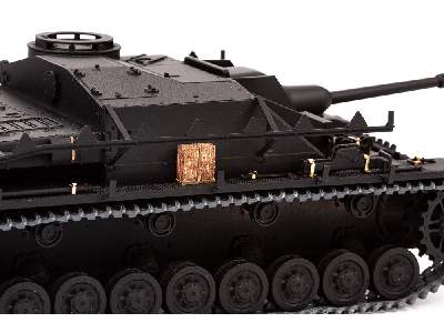 Sd. Kfz.  167 StuG IV 1/35 - RYEFIELD MODEL - image 8