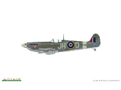 Spitfire Mk. Vc 1/48 - image 3