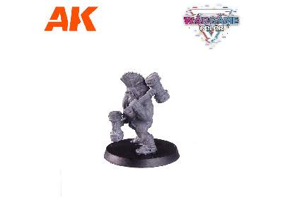 Crusher Dwarf - Wargame Starter Set - 14 Colors & 1 Figure - image 2