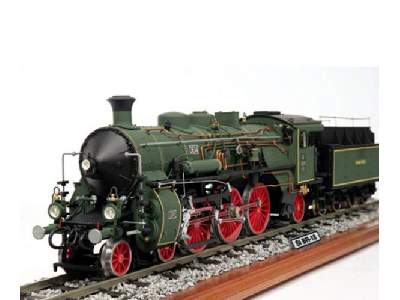 BR 18 locomotive - image 3