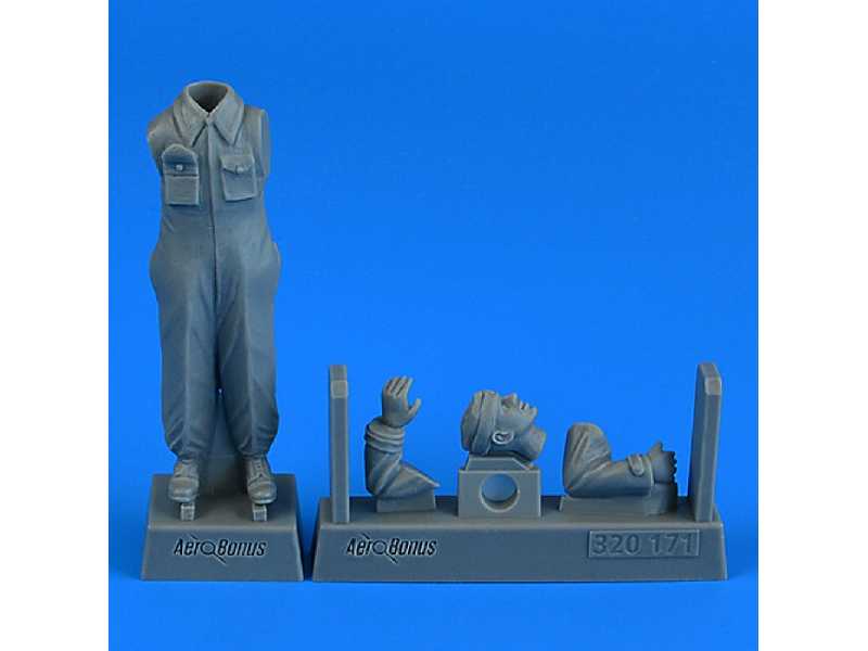 German Luftwaffe WWI Mechanic - image 1 German Luftwaffe WWI Mechanic - image 1