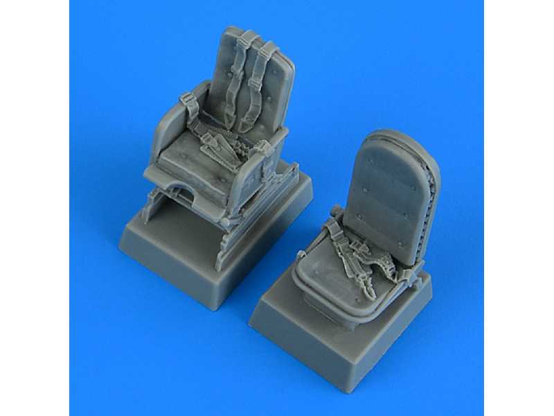 Ju 52 Seats with safety belts - image 1 Ju 52 Seats with safety belts - image 1