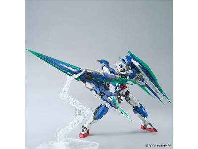 00 Qan[t] Full Saber (Gundam 82490) - image 6
