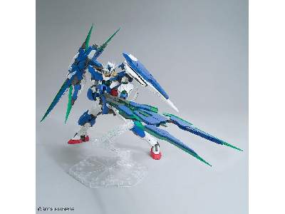 00 Qan[t] Full Saber (Gundam 82490) - image 10