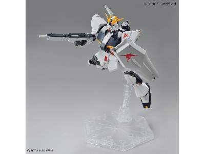 Rx-93 V Gundam - image 6