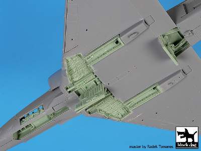 A-4 Skyhawk Wheel Bays+ Engine For Hobby Boss - image 4