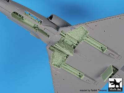 A-4 Skyhawk Wheel Bays+ Engine For Hobby Boss - image 5