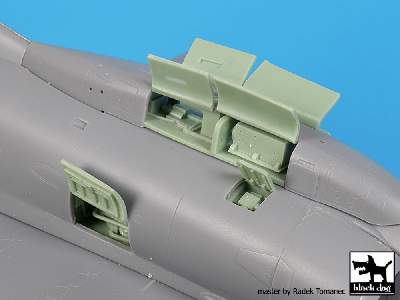 A-4 Skyhawk Electronics+spine For Hobby Boss - image 4