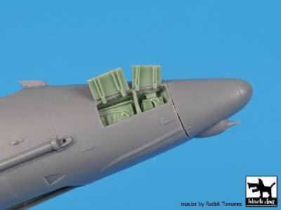 A-4 Skyhawk Electronics+spine For Hobby Boss - image 9
