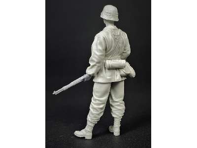 Hitlerjugend Grenadier Normandy No.1 - image 4