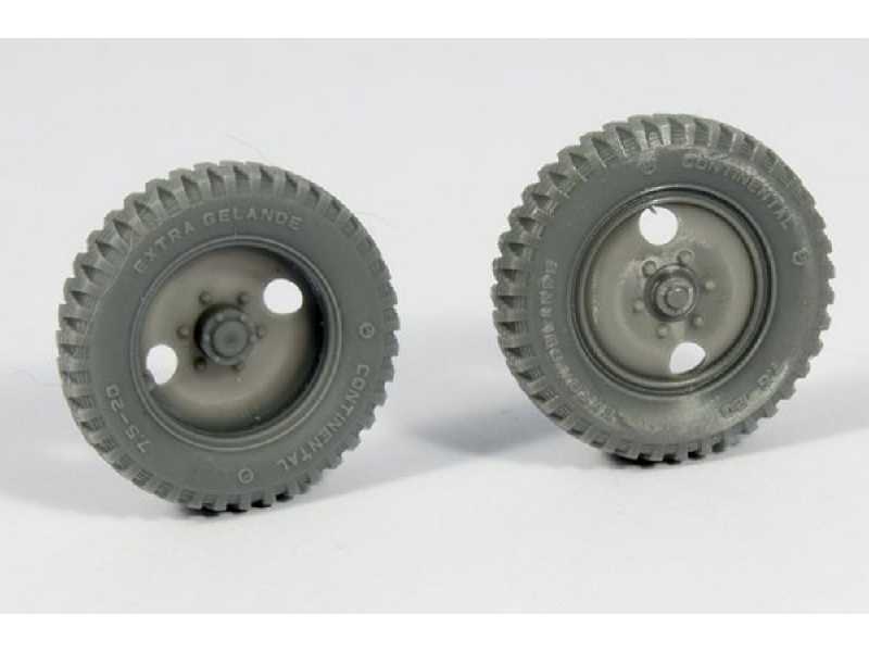 Mercedes 1500 Early 2 Holes Road Wheels (Gelande Pattern) - image 1