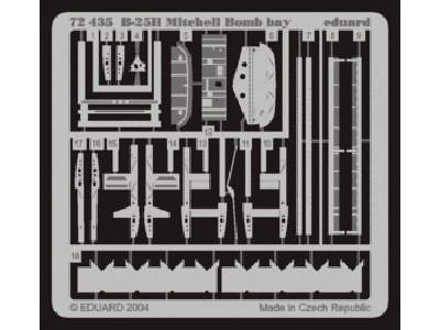 B-25H bomb bay 1/72 - Hasegawa - image 1