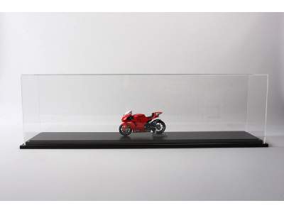 Display Case With Wood Base 824 X 164 X 237mm - image 2