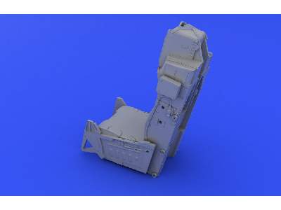 F-16 late seat 1/48 - Tamiya - image 4