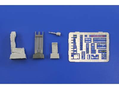 F-16 late seat 1/48 - Tamiya - image 7