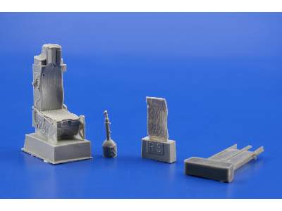 F-16 late seat 1/48 - Tamiya - image 8