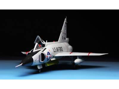 Convair F-102a (Case X) - image 3