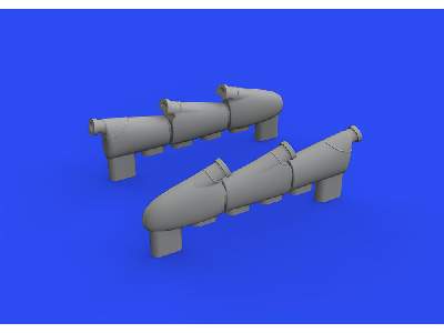 Hurricane Mk. I exhaust stacks 1/72 - ARMA HOBBY - image 2