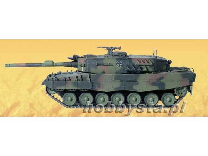 Leopard 2A4 - image 1