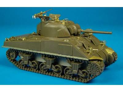 Sherman M4 - image 1