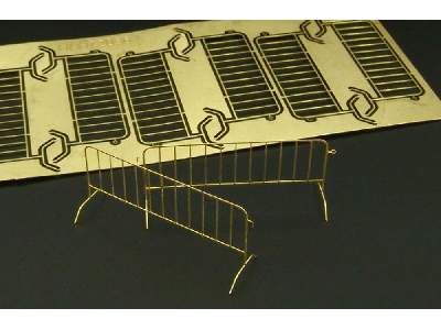 Mobile Barriers 6pcs - image 1