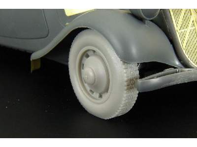 Citroen 11cv Wheels - image 1