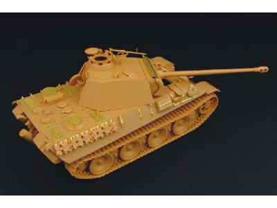 Panther Ausf G - image 2
