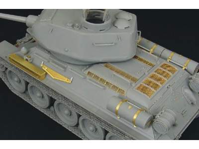 T-34-85 1944 Angle-jointed Turret - image 3