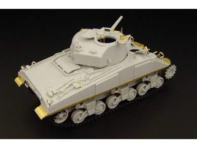 M4 Sherman - image 3