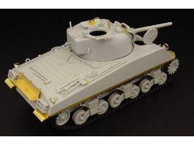 M4a3 Sherman - image 3