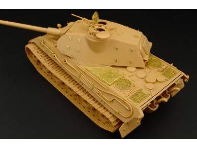 Pz Kpfw Vi, Ausf B King Tiger Porsche Turret - image 3