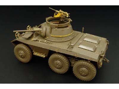 M-8 Greyhound - image 2