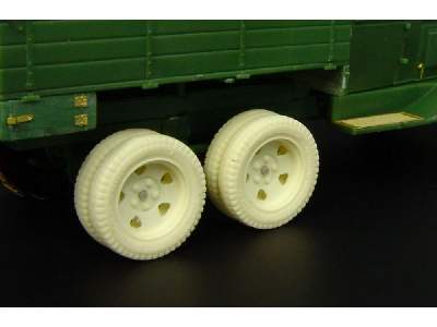 Gaz-aaa Wheels - image 2