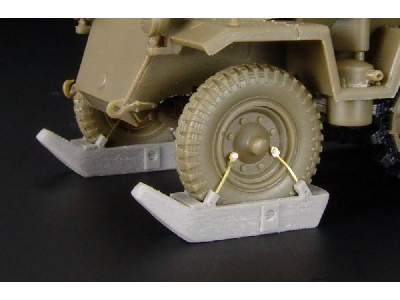 Sd Kfz 250-251 Front Wheels Ski - image 1