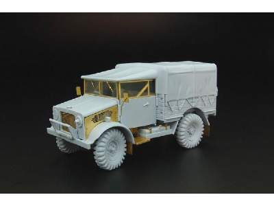 Bedford Mwd Light Truck - image 2