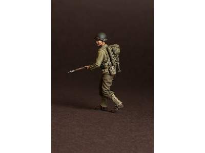 Us Infantryman - image 7