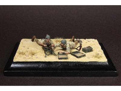 Italian 45-mm Mortar Brixia Team (2 Figures With Mortar) - image 1