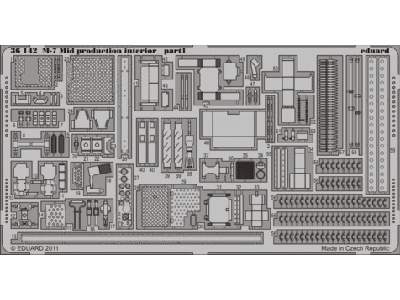 M-7 Mid production interior 1/35 - Dragon - image 1