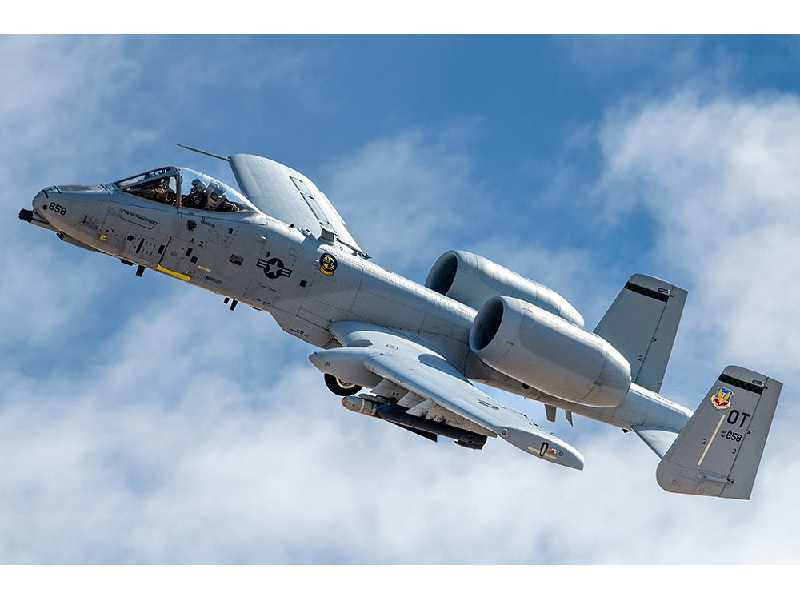 A-10c “thunderbolt” Ii - image 1