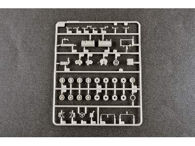 Mpq-53 C-band Tracking Radar - image 23