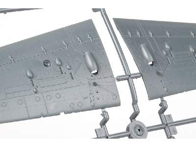 F4F-4 Wildcat early 1/48 - image 11